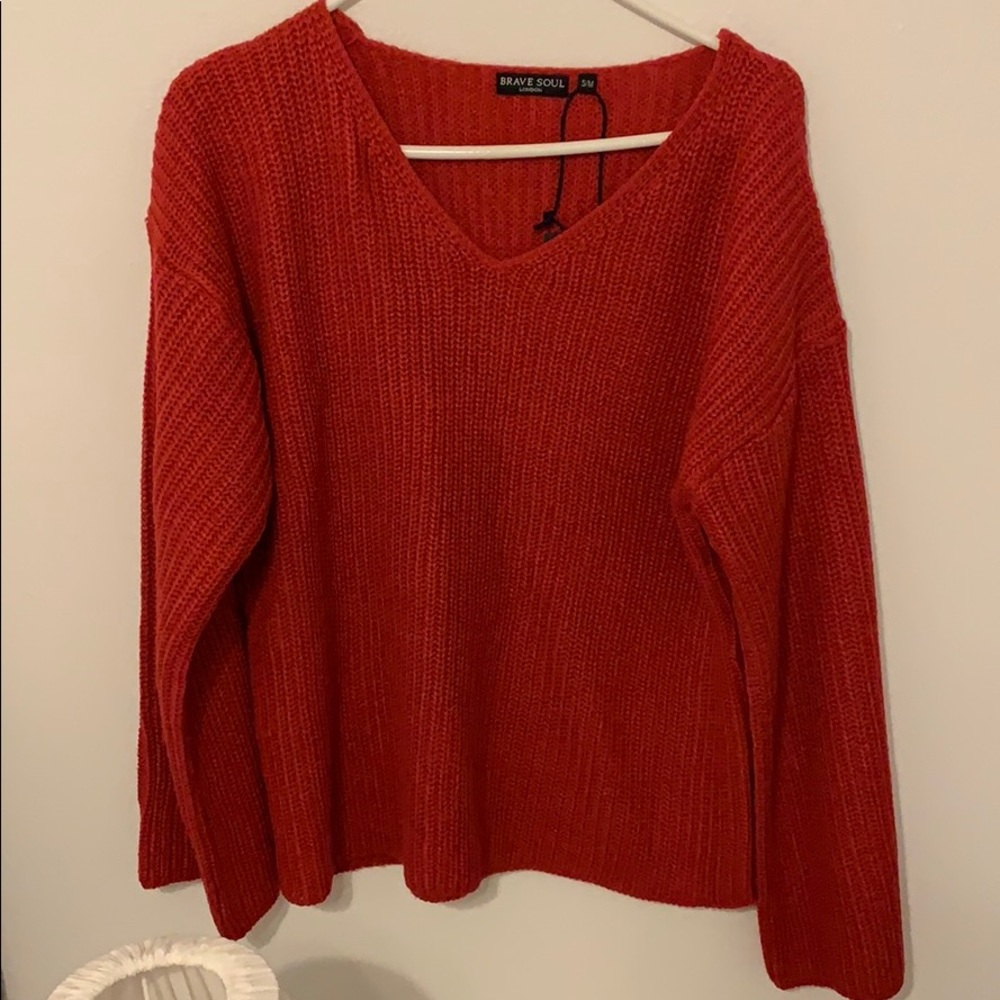 V neck sweater